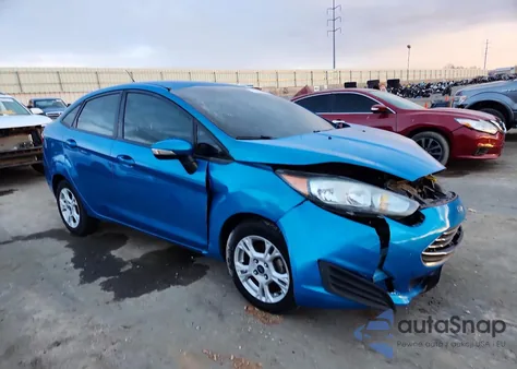 2014 Ford Fiesta Se z USA, uszkodzony, nr VIN 3FADP4BJ0EM212112